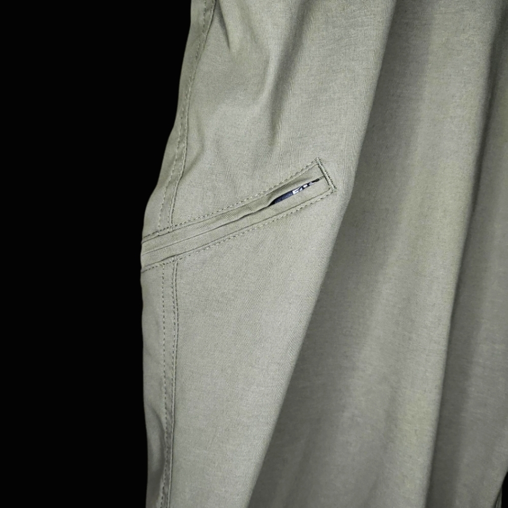 ORVIS Performance Slacks - 38x30 - Picture 4 of 8